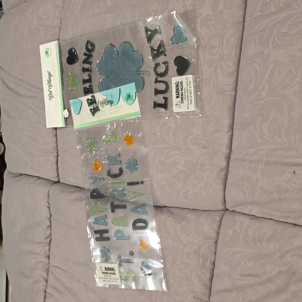 ❤️10/$13 New set of 2 st patricks day window clings